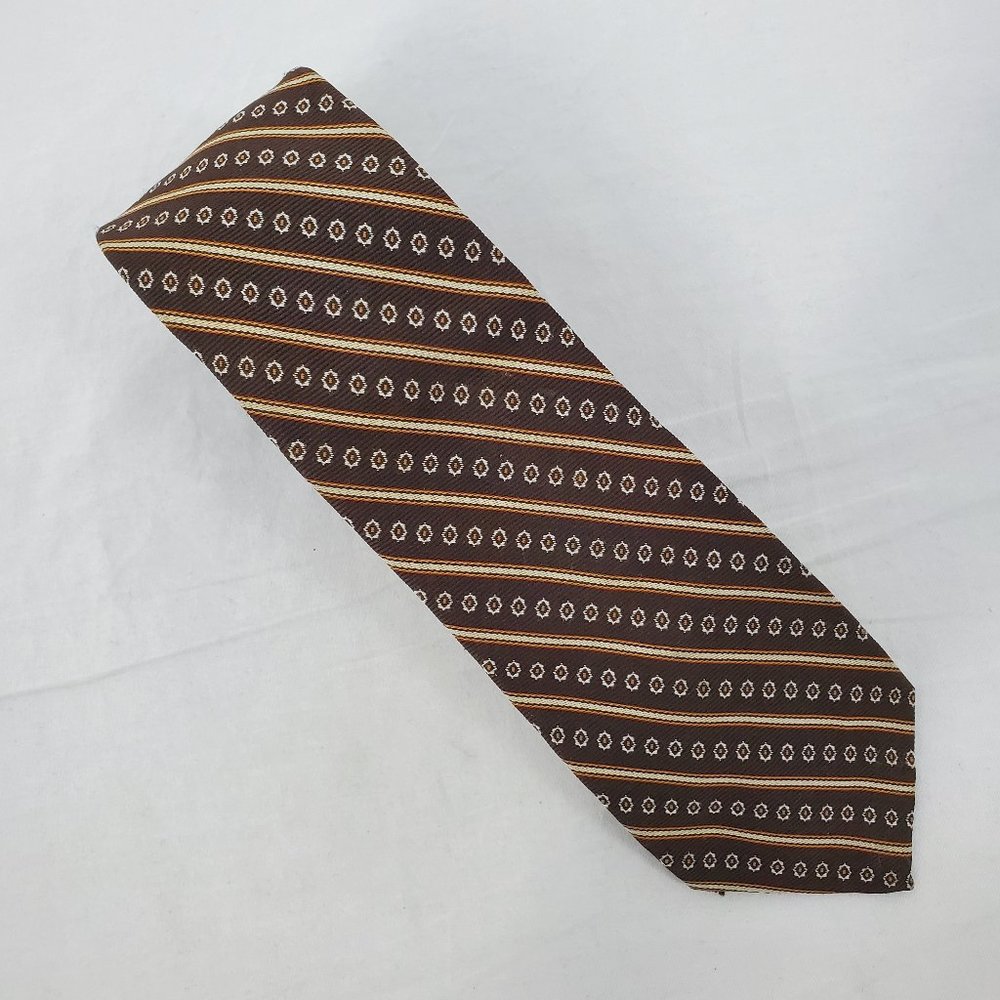 Vintage Johnny Carson Silk Blend Neck Tie Brown